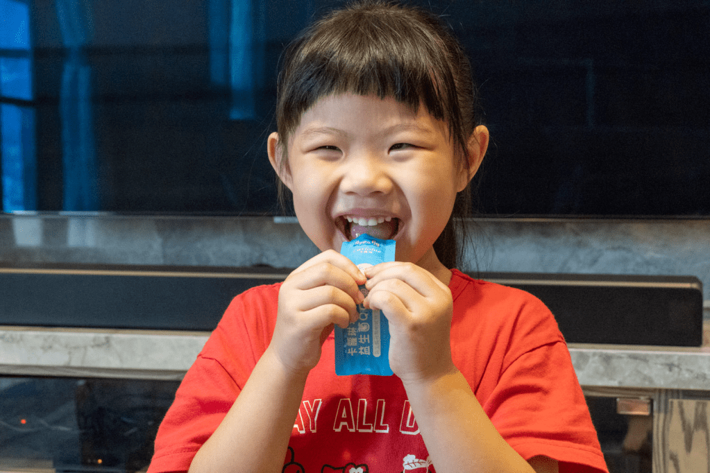 3歲兒童日常補充品推薦|卡蘿琳佩佩豬QQ凍,無糖、無添加讓家長更放心!孩童接受度最高的日常補充品。