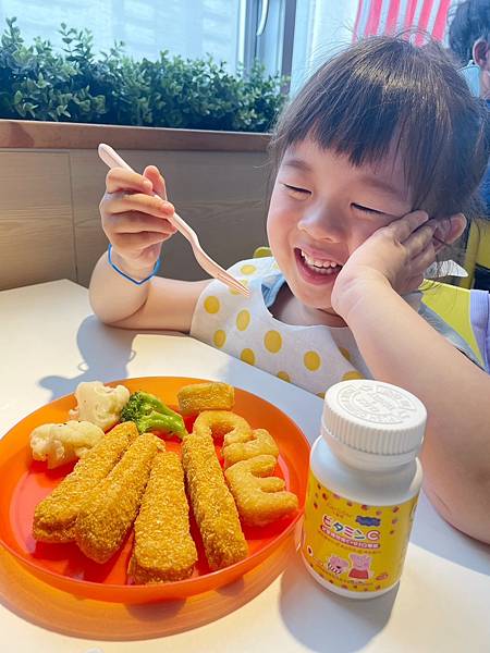 佩佩豬維他命C+D3，小朋友喜歡