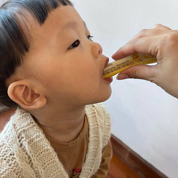 『薯條吃什麼』營養保養品首推-卡蘿琳黃金初乳蛋白